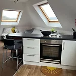 Studio Flat Cardiff Bay