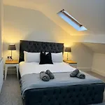 Cardiff/Pernath Home2