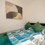 Luxury Apartments In Cardiff City Centre