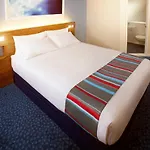 Travelodge Cardiff Airport