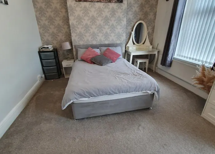 Private Luxury Double Room In Cardiff