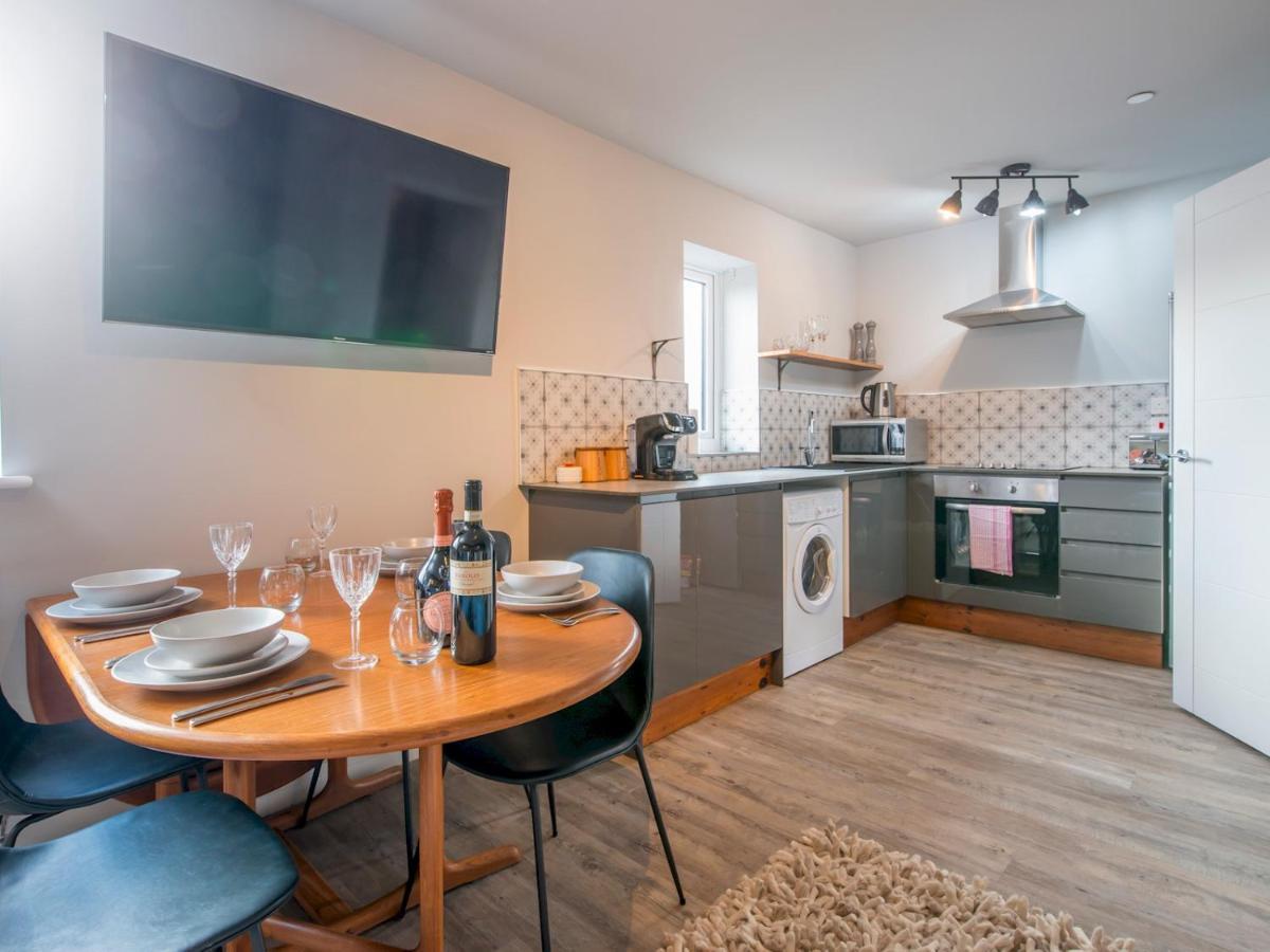Pass The Keys New Stylish & Elegant 2 Bed In The City! * Cardiff