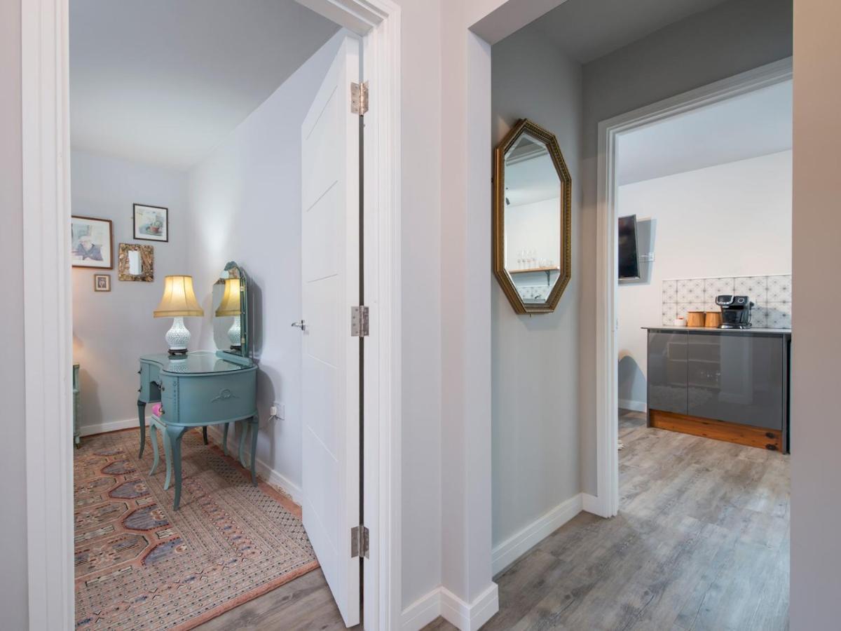 Holiday home Pass The Keys New Stylish & Elegant 2 Bed In The City!