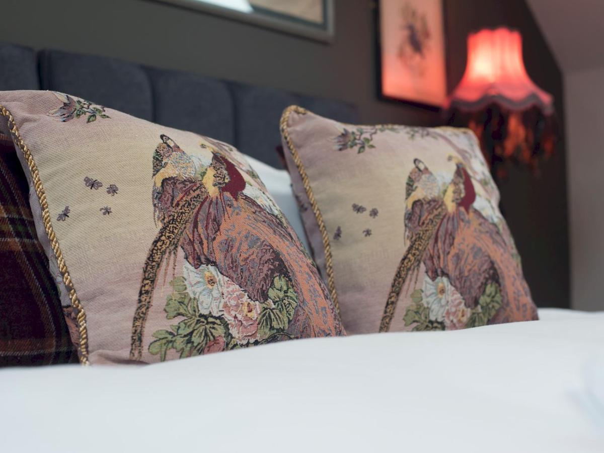 Pass The Keys New Stylish & Elegant 2 Bed In The City! *
