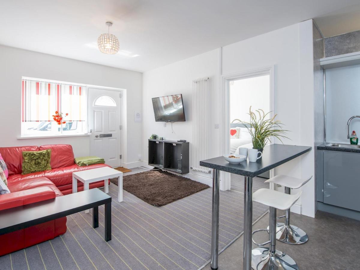 Apartment Pass The Keys Modern & Light 2 Bedroom In Canton