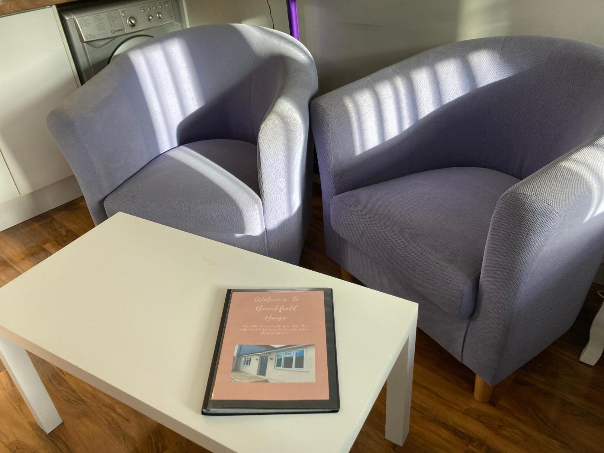 Apartment Beechfield House Modern Studio Self-contained Unit With Free Wifi And Parking And Kitchen Area 4m From Centre And Castle Cardiff