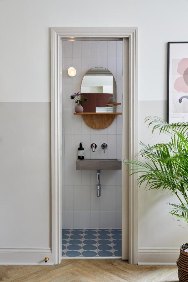 Apartment Pontcanna By Black Door Cardiff