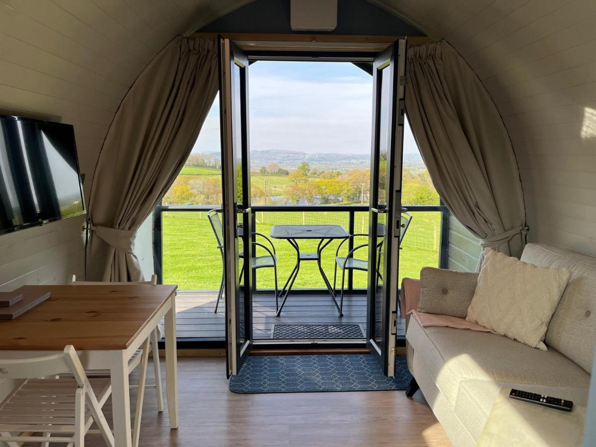 Warren Farm Retreat - Pod 1, Pod 2, And The By Ssw * Cardiff