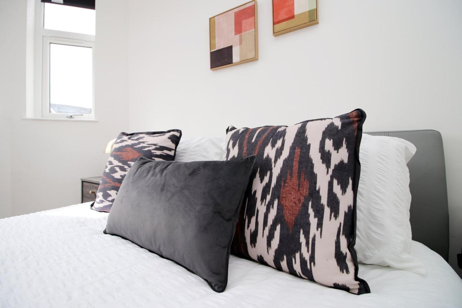 Centrally Located 2 Bedroom Apartment Cardiff