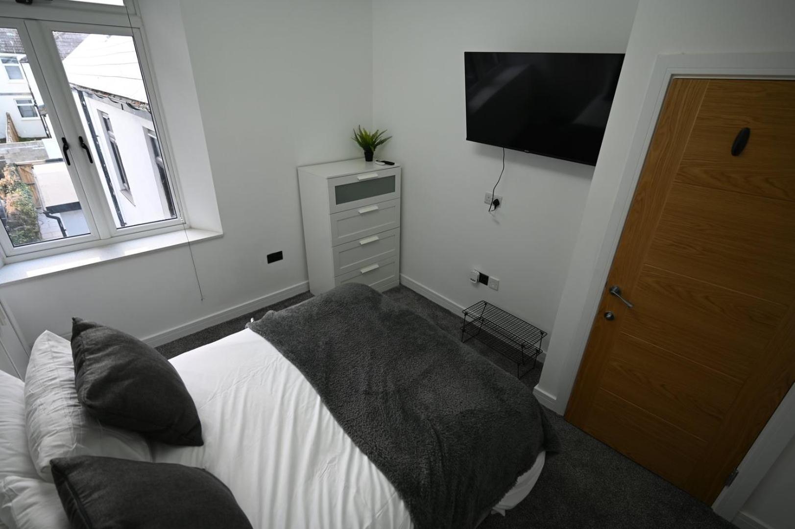 Luxury Two Bed - Centre Cardiff