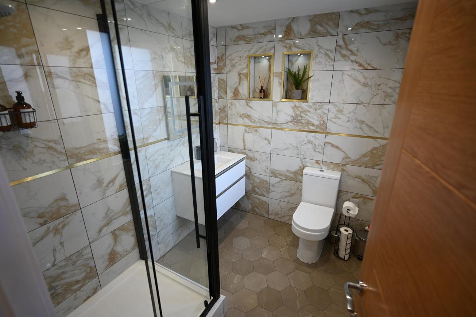 Luxury Two Bed - Centre Apartment *