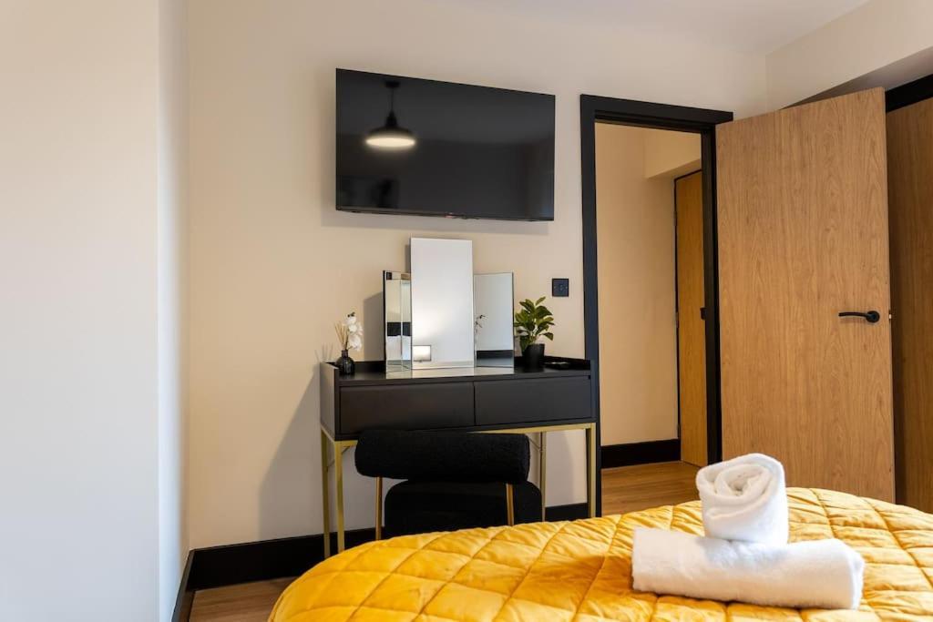 The Berriman Collection Stylish 2 Bedroom Cardiff