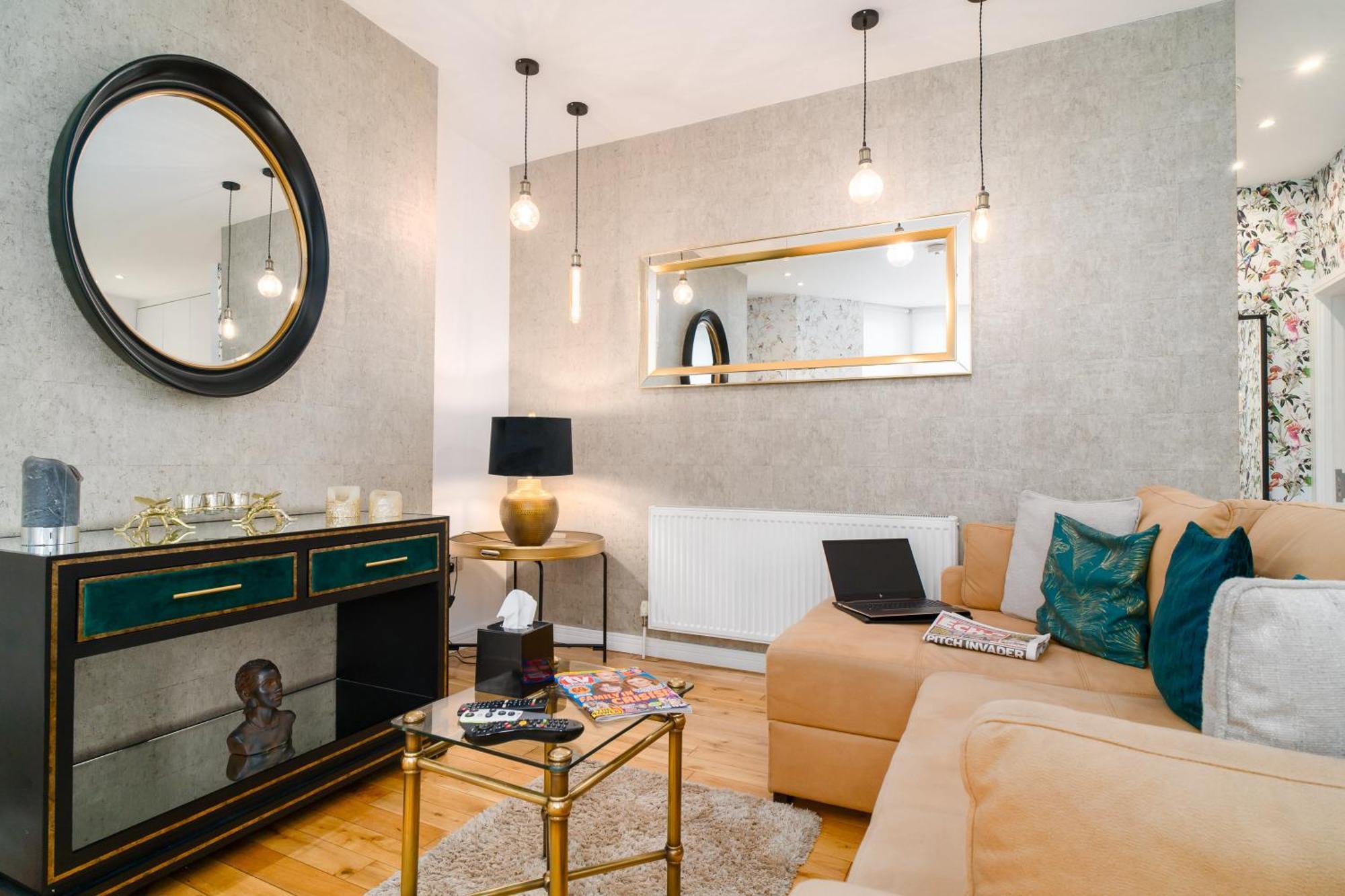 Oakfield Premier - Fast Wifi - 5 Mins Centre Apartment *