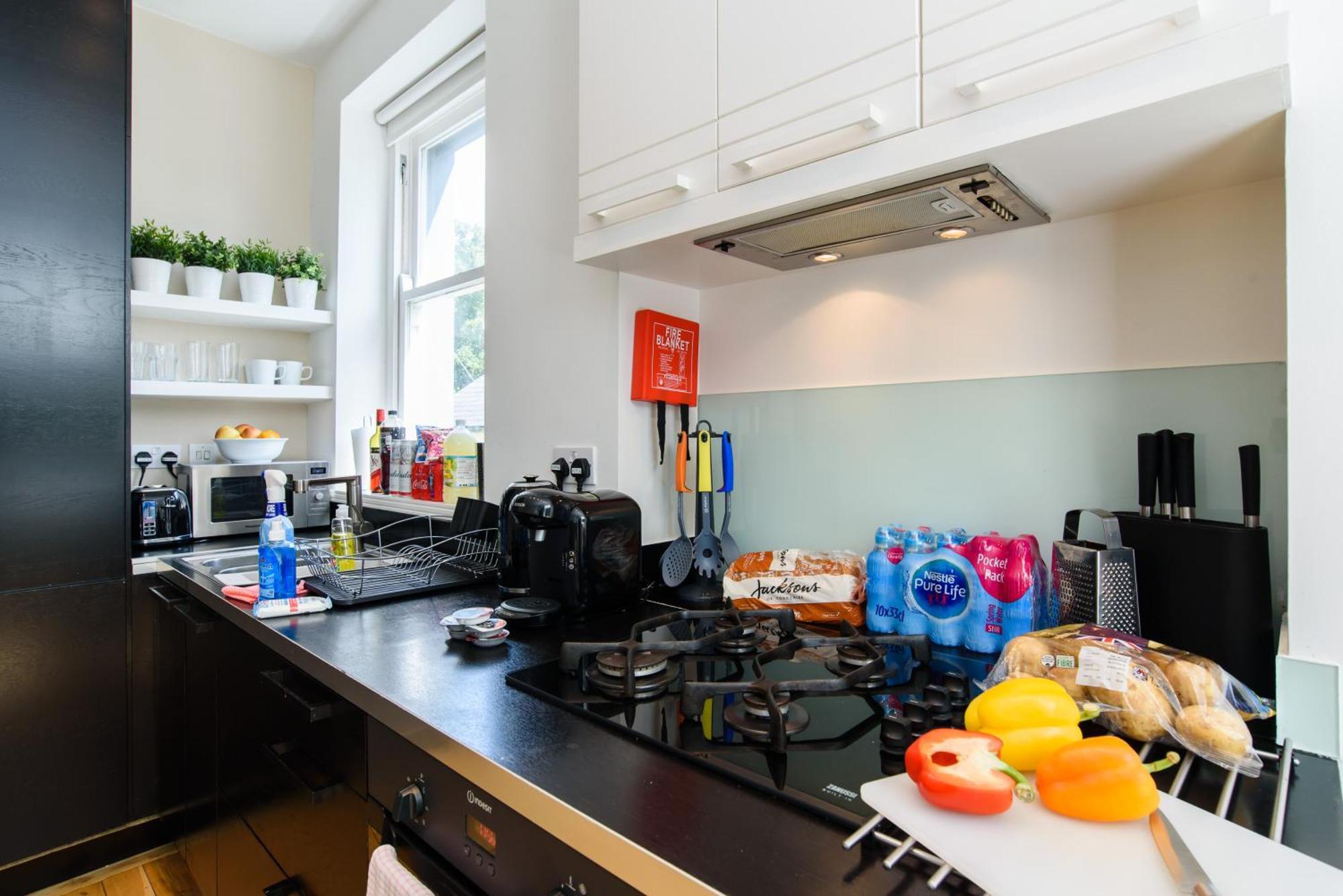 Oakfield Premier - Fast Wifi - 5 Mins Centre Apartment