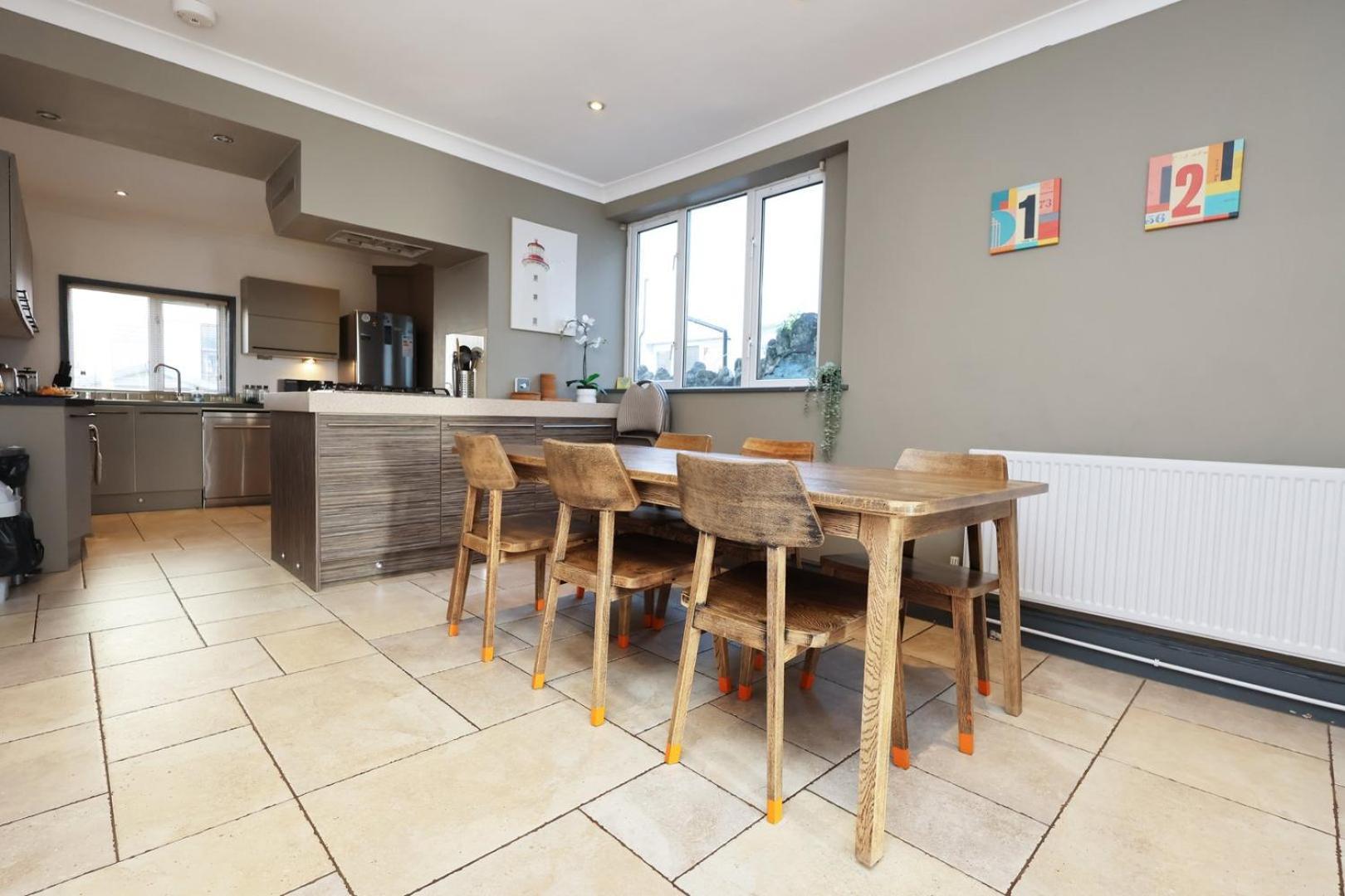 Victorian Town House Free Parking Apartment