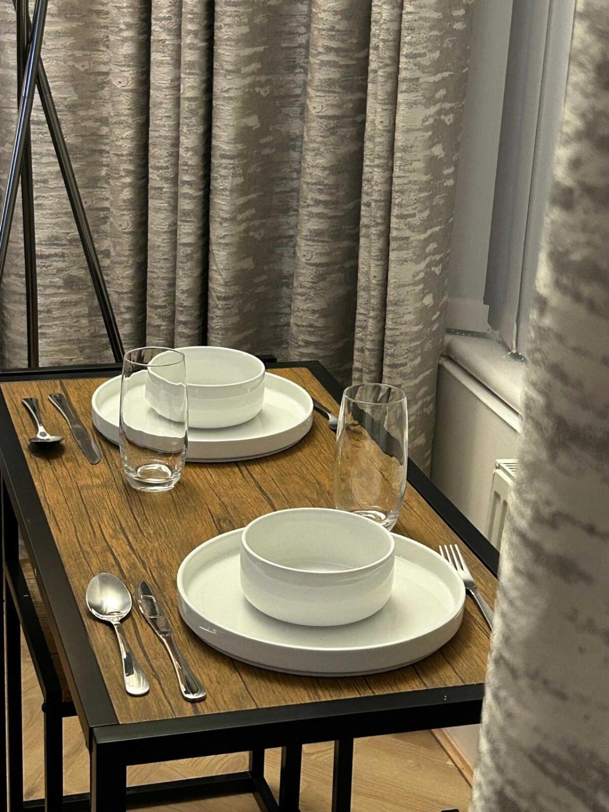 Stylish Flat Near Centre *