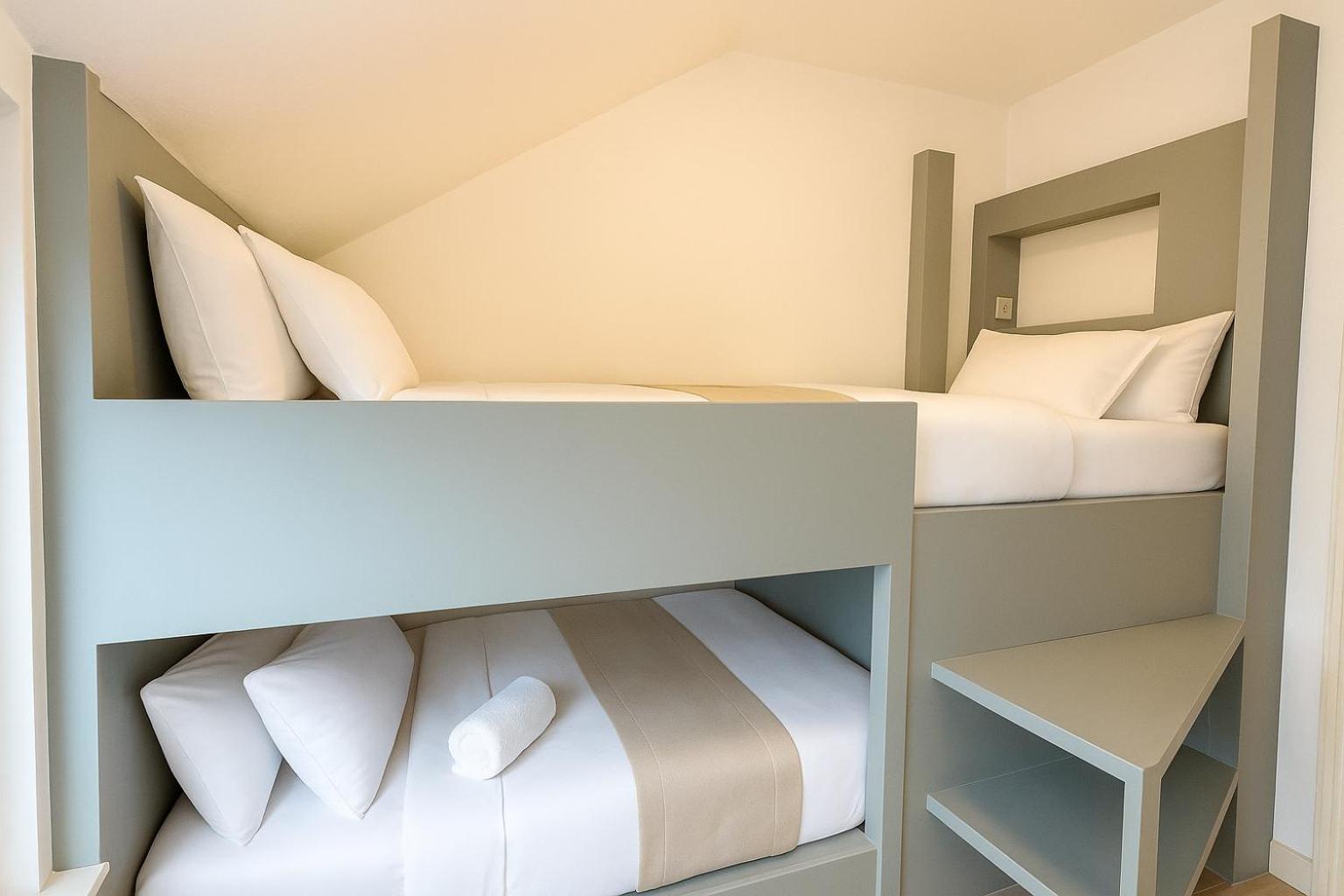 Edwardian Centre House For Big Groups, Offroad Parking & Hot Tub! Apartment Cardiff