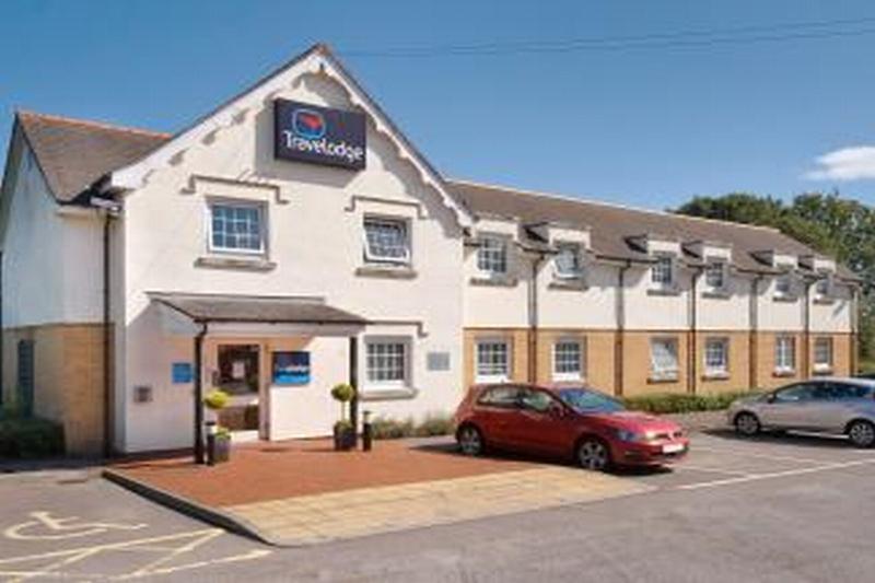 Hotel Travelodge Cardiff Airport Barry