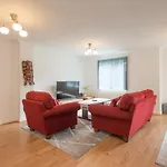 Cardiff Bay Capital Apartment