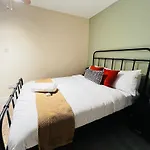 Irene Suite By Koya Homes - 2-Bedroom Bungalow, Cardiff City Centre & Free Parking
