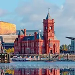 Cardiff University Guest House