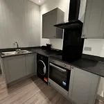 Luxury Apartment Studio Near Central Cardiff