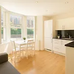 Bute Park Apartment W/ Heating + Private Bathroom