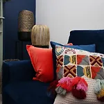 Albany House By Ty Sa