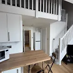 Cosy 2 Bed Cardiff Bay Retreat!