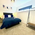 Brand-New Stylish 2Br Duplex In Pontcanna Cardiff Modern & Cozy Stay