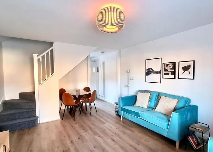 Quay House By Switchback Stays With Free Parking