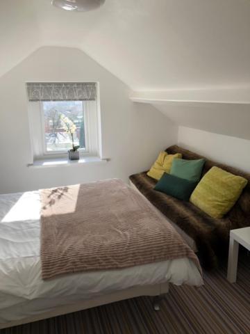 Clive Apartment Cardiff