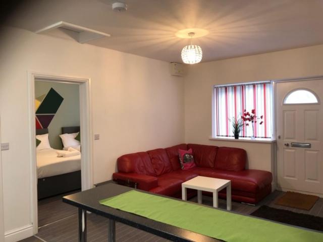 Apartment Clive