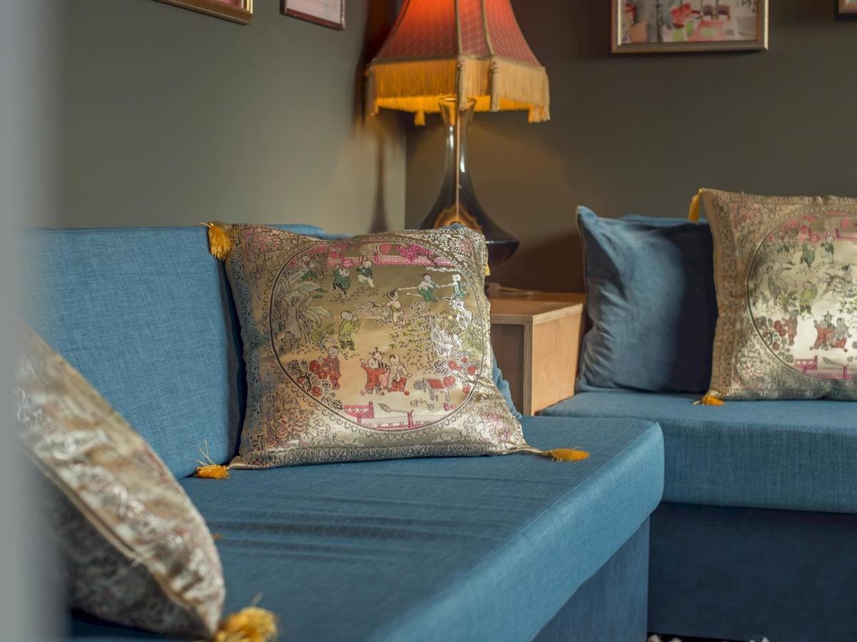 Pass The Keys New Stylish & Elegant 2 Bed In The City!