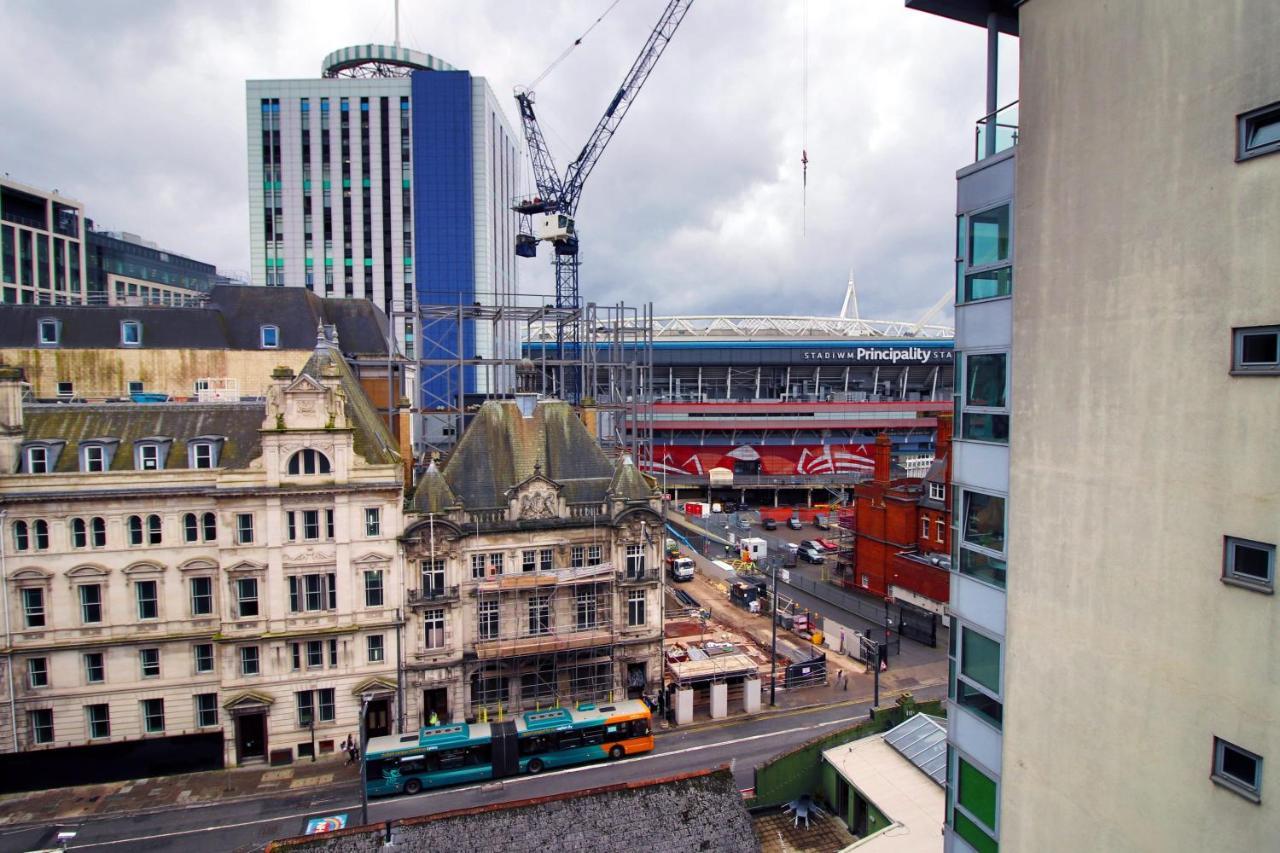 Apartment Westgate Heights By Staybc Cardiff