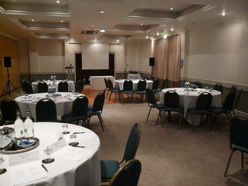 Hotel North M4 Jct 32, An Ihg Cardiff