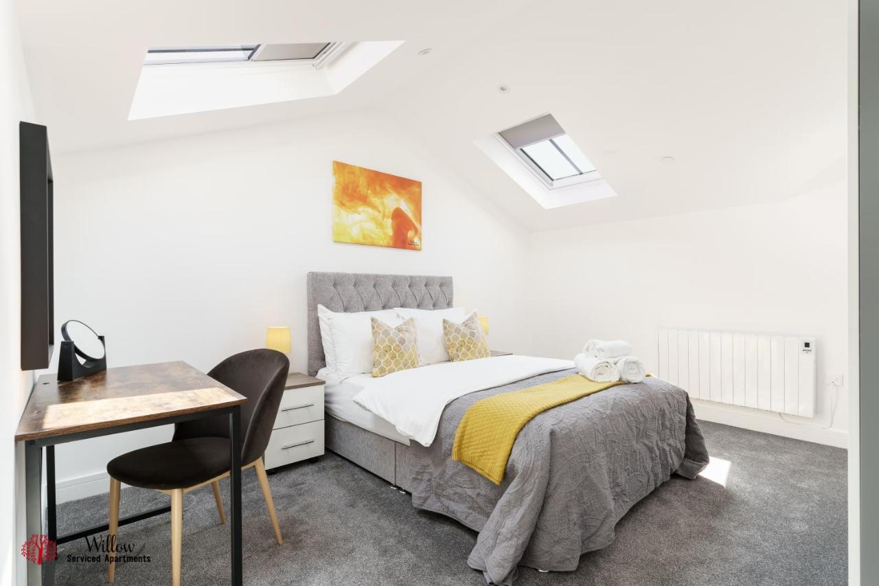 Willow Serviced - 10 * Cardiff