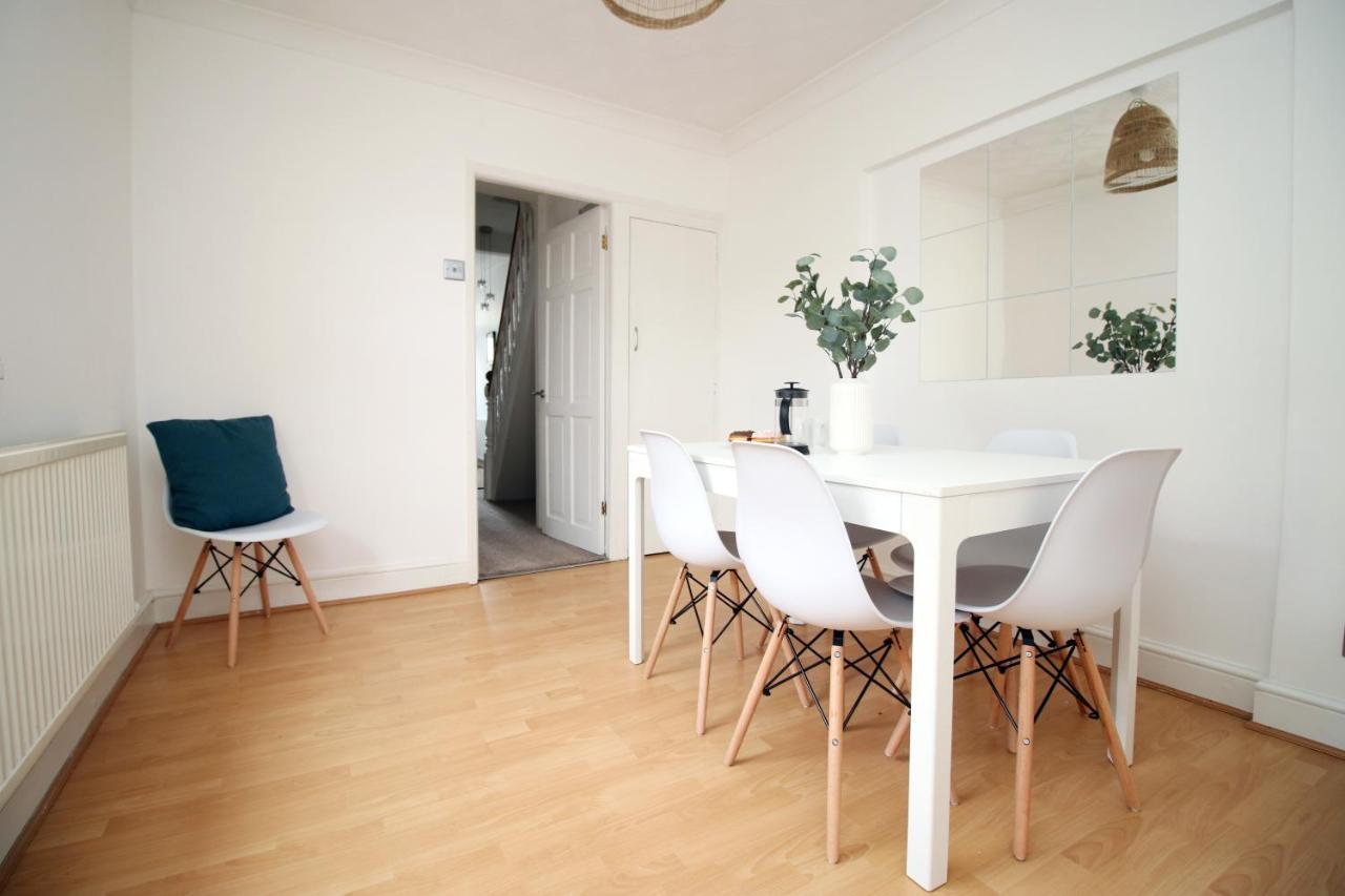 Mawr Terrace By Ty Sa - New 2 Bed In Llandaff Apartment Cardiff