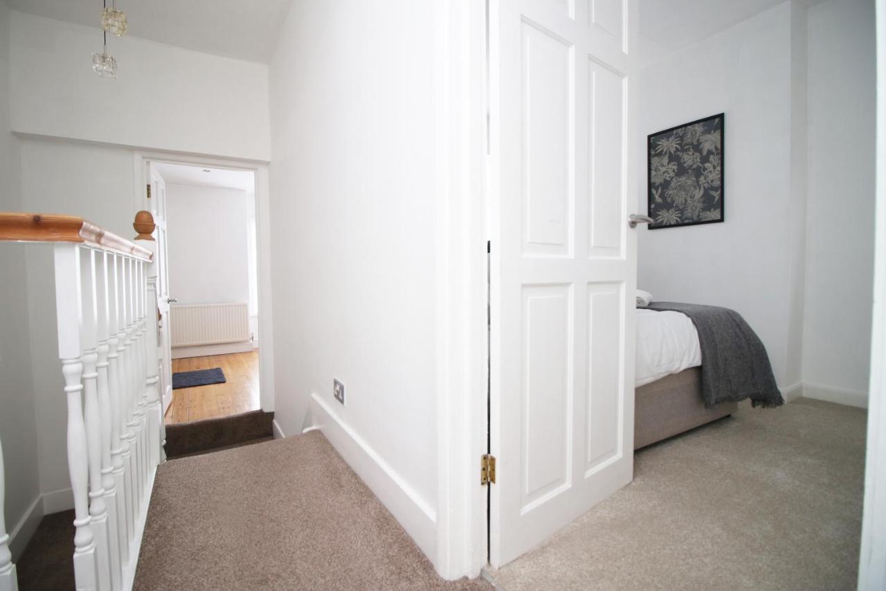 Mawr Terrace By Ty Sa - New 2 Bed In Llandaff Apartment Cardiff