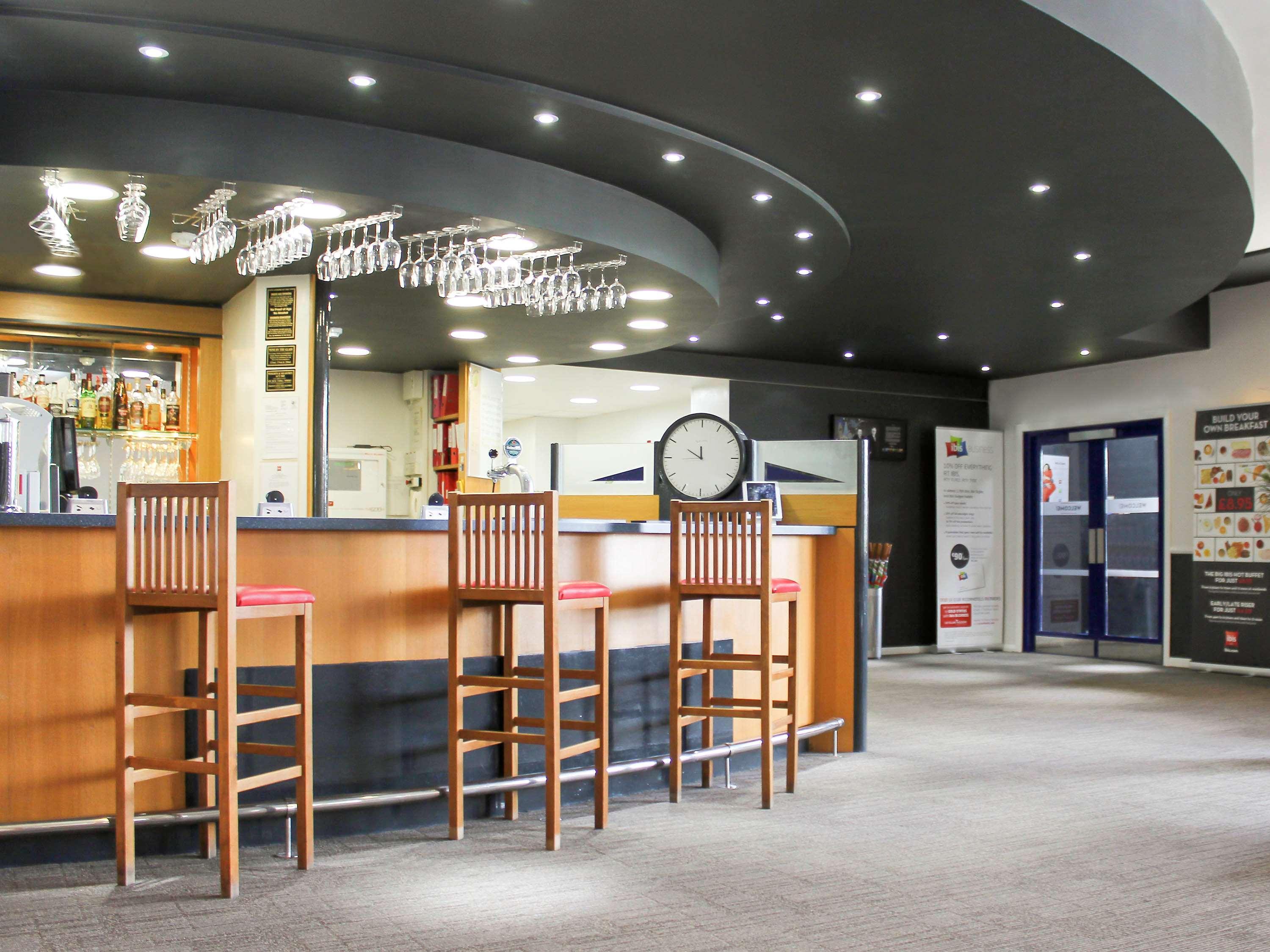 Ibis Gate - International Business Park 3* Cardiff