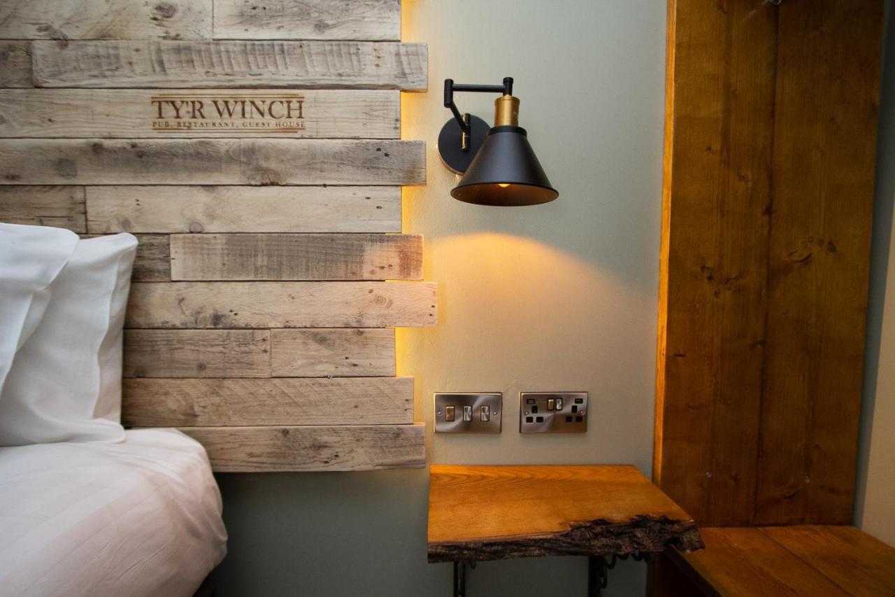 Tyr Winch Hotel Cardiff