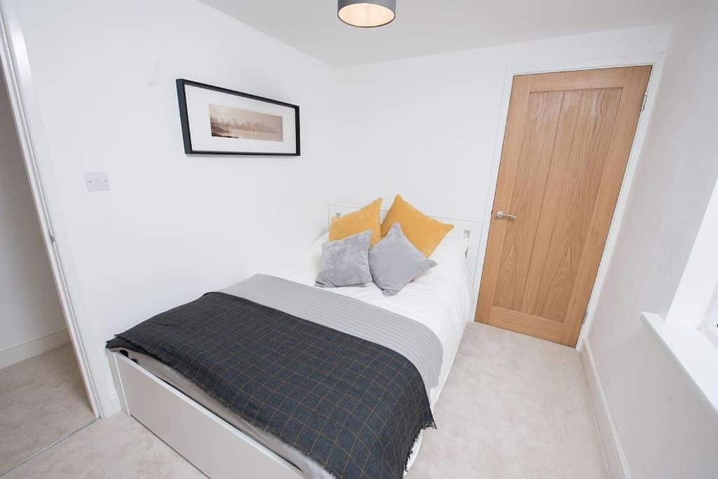 Beauchamp, By Host - Centre Apartment