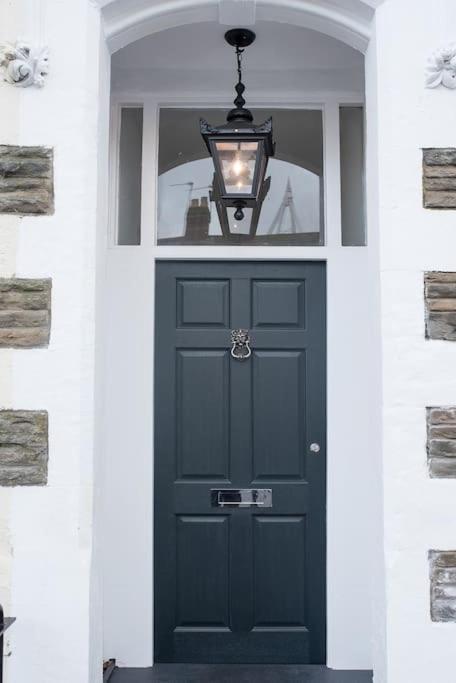 Beauchamp, By Host - Centre Apartment