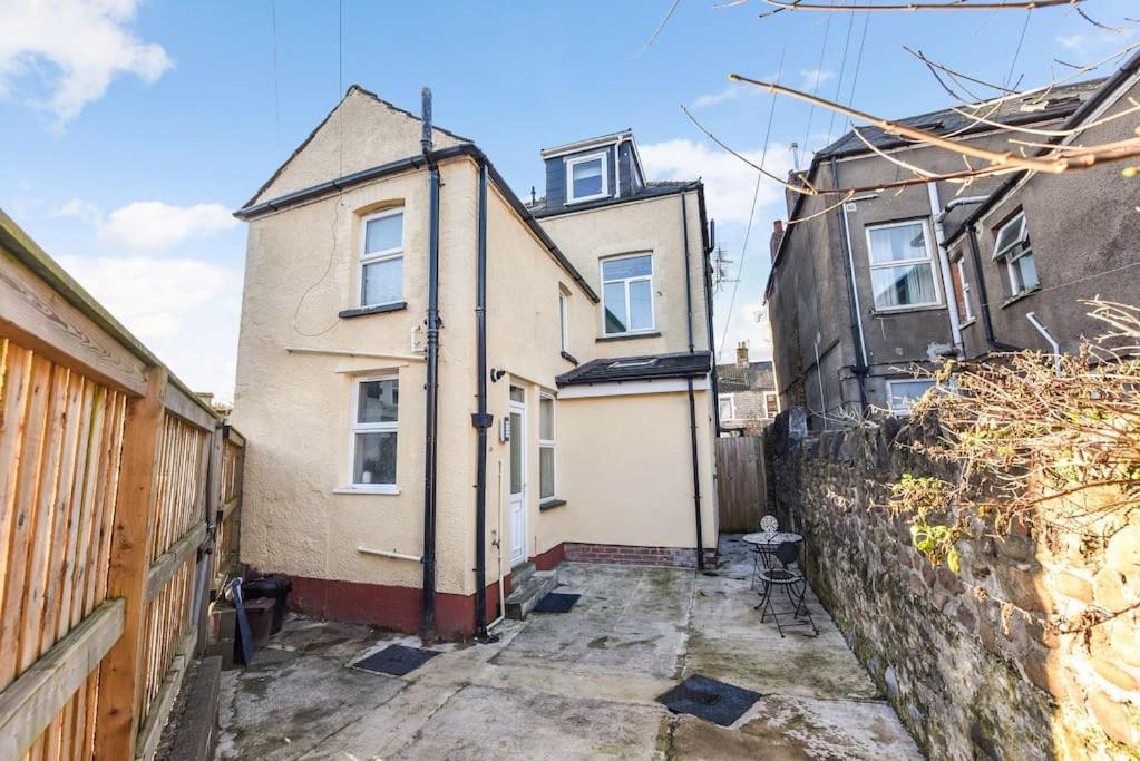 Apartment Modern Two-level In Pontcanna Cardiff