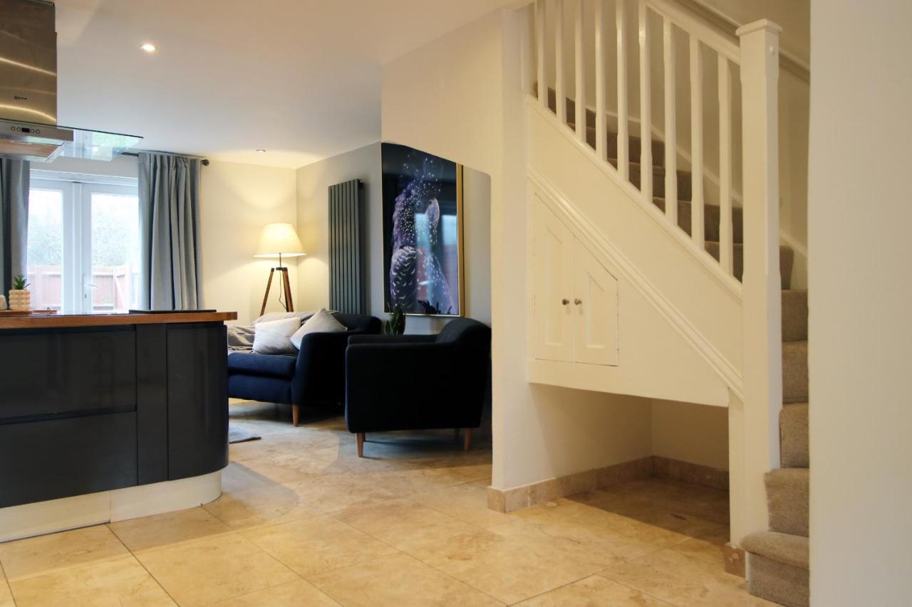 K Suites - City-centre 4 Bed House - 2 Free Parking