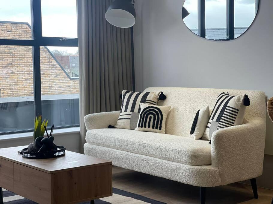 Apartment Trendy In Free Parking Cardiff