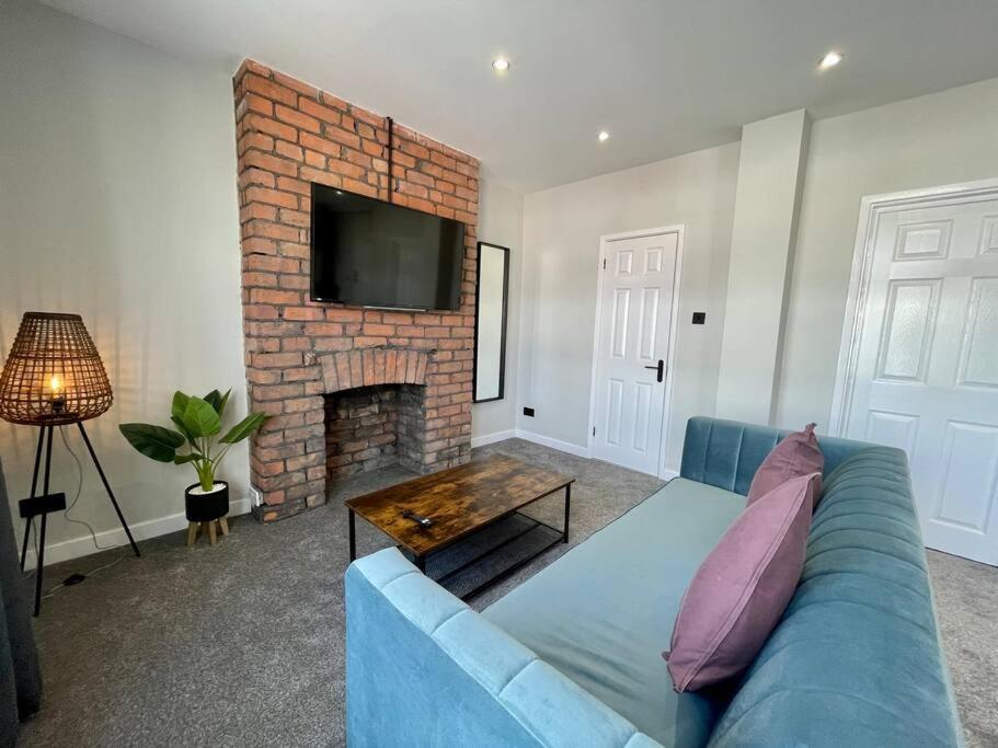 Apartment Stylish For 2 People Free Parking