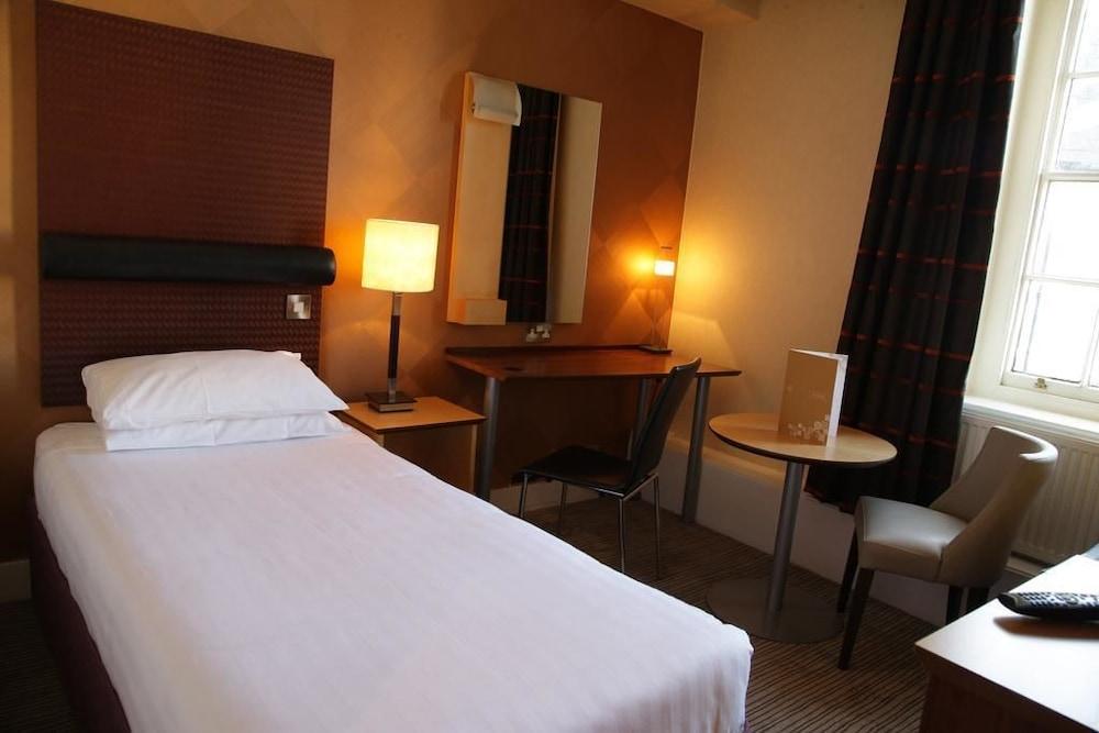 The Angel Hotel Cardiff