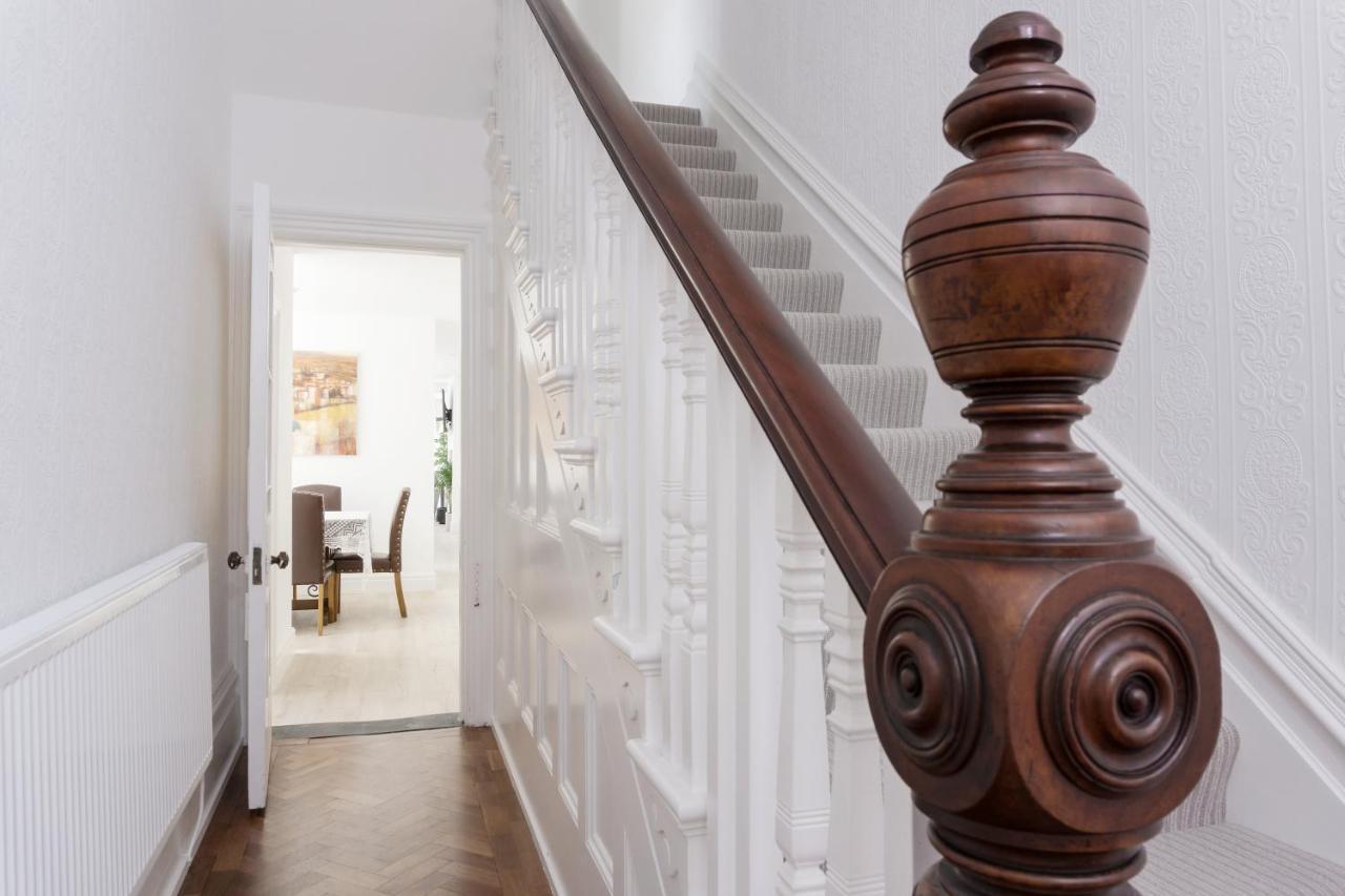 Luxury Town House In The Centre Of * Cardiff