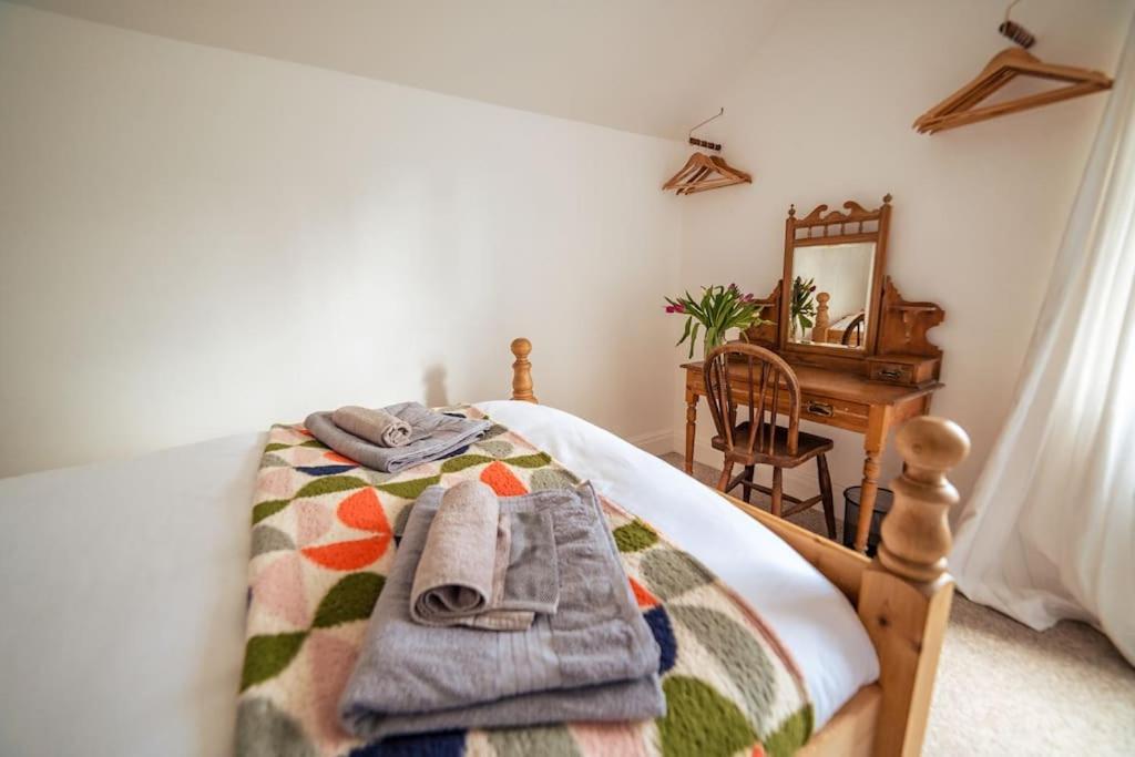 Glenroy Arts Gallery Meets Living Space Holiday home